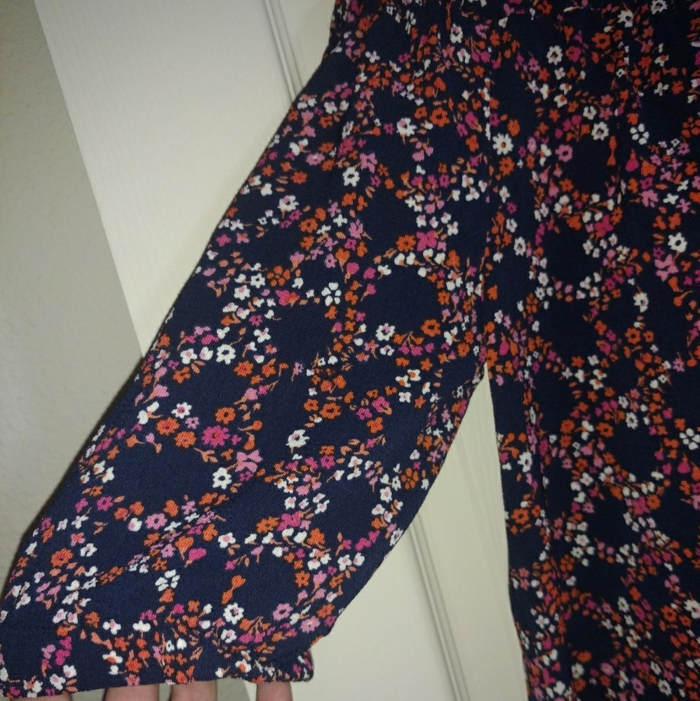 $88⬇NEW MK | off the shoulder floral blouse - Picture 2 of 4